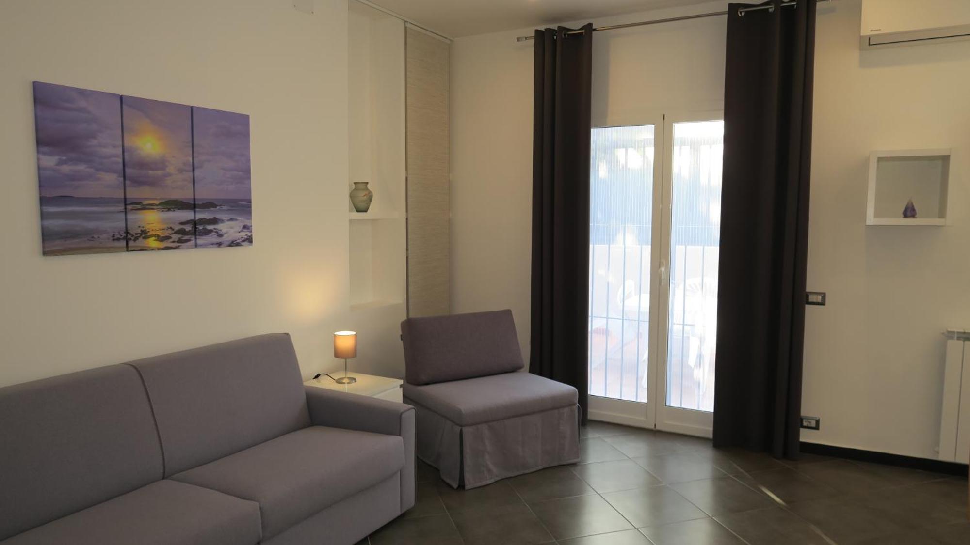Karina, To The Beach With Terrace And Private Parking Savona Luaran gambar